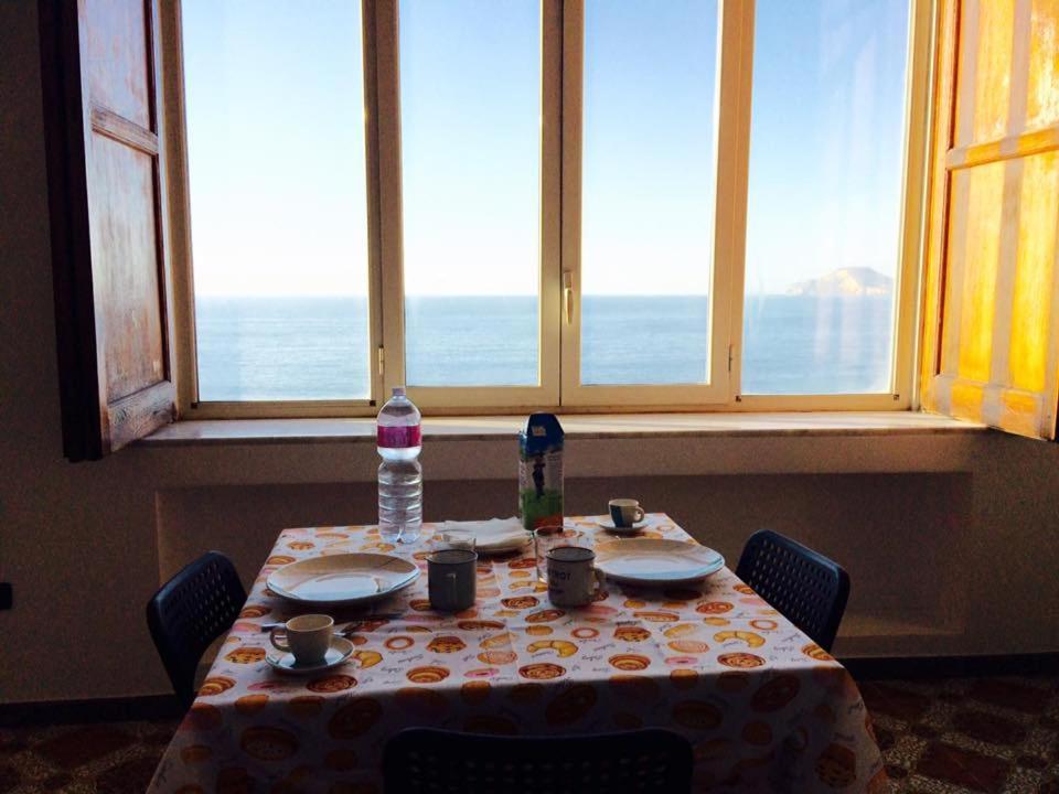 ポッツオーリ The Reef House Bed & Breakfast エクステリア 写真